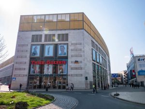 Die Thier-Gallerie in Dortmund von außen.